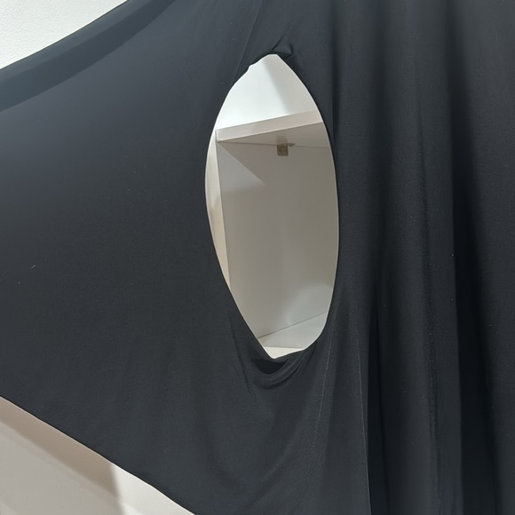 one size fits most norma kamali special. - Picture 2 of 4